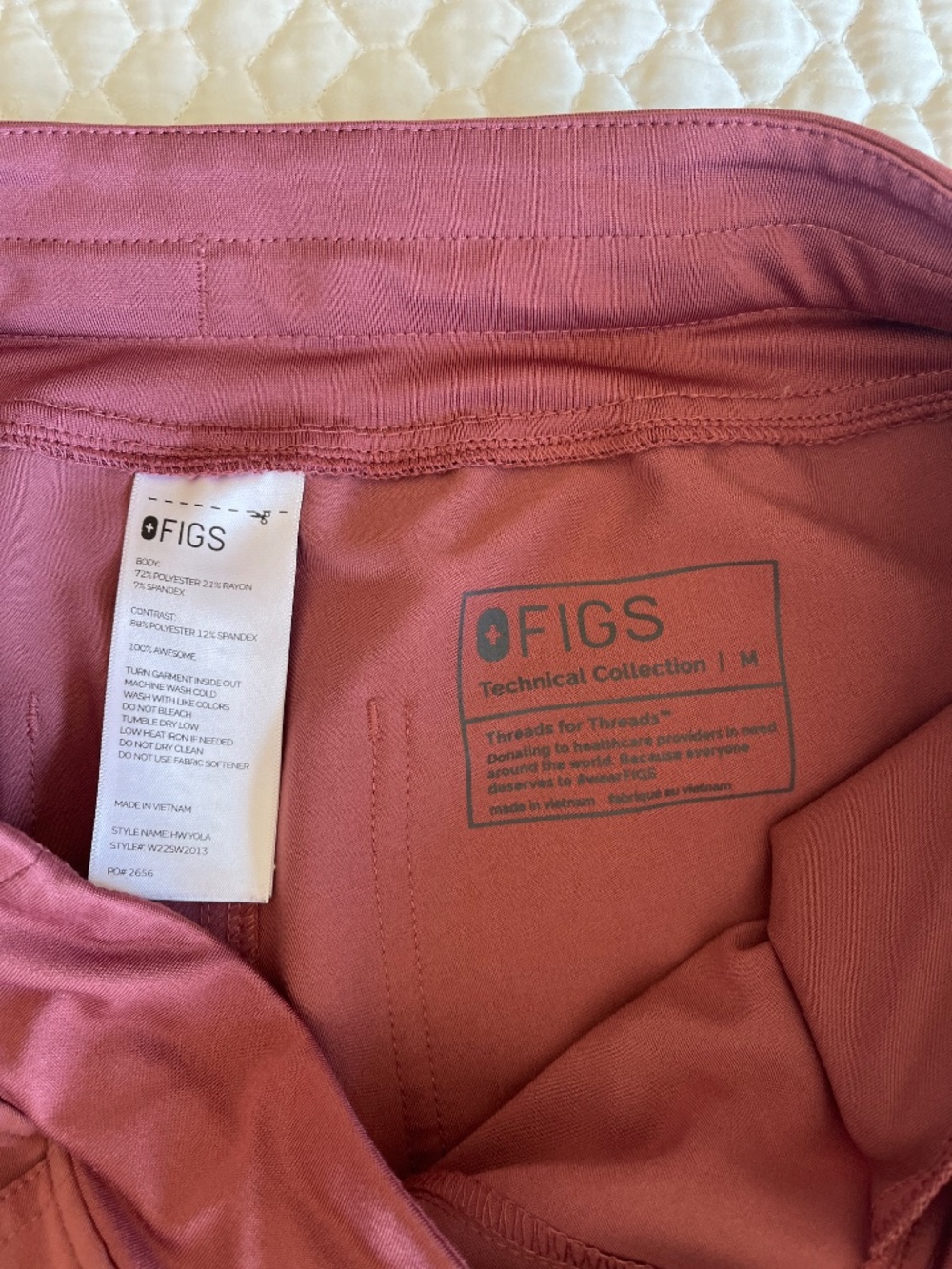 đЎđ¤ FIGS Yola Scrub Pants â Mauve â Size M đЎđ¤ - Picture 3 of 3